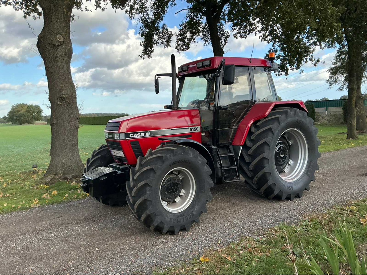 1993 CASE IH MAXXUM 5150 ALL-WHEEL DRIVE FARM TRACTOR - Tracteur agricole: photos 1 1993 CASE IH MAXXUM 5150 ALL-WHEEL DRIVE FARM TRACTOR - Tracteur agricole: photos 1