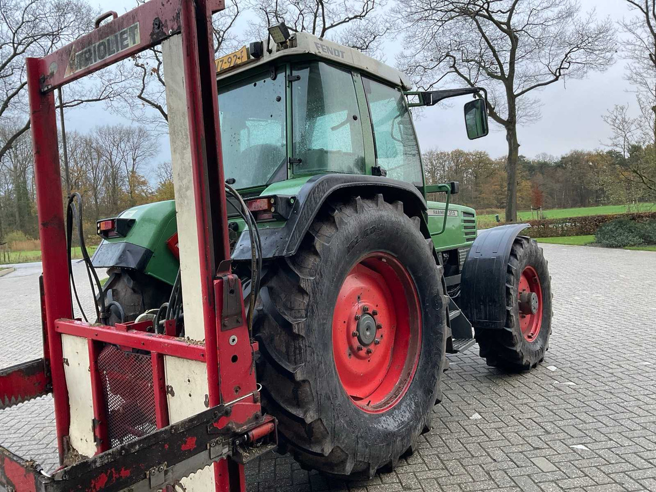 1994 FENDT FARMER 312 TURBOMATIK ALL-WHEEL DRIVE FARM TRACTOR - Tracteur agricole: photos 4 1994 FENDT FARMER 312 TURBOMATIK ALL-WHEEL DRIVE FARM TRACTOR - Tracteur agricole: photos 4