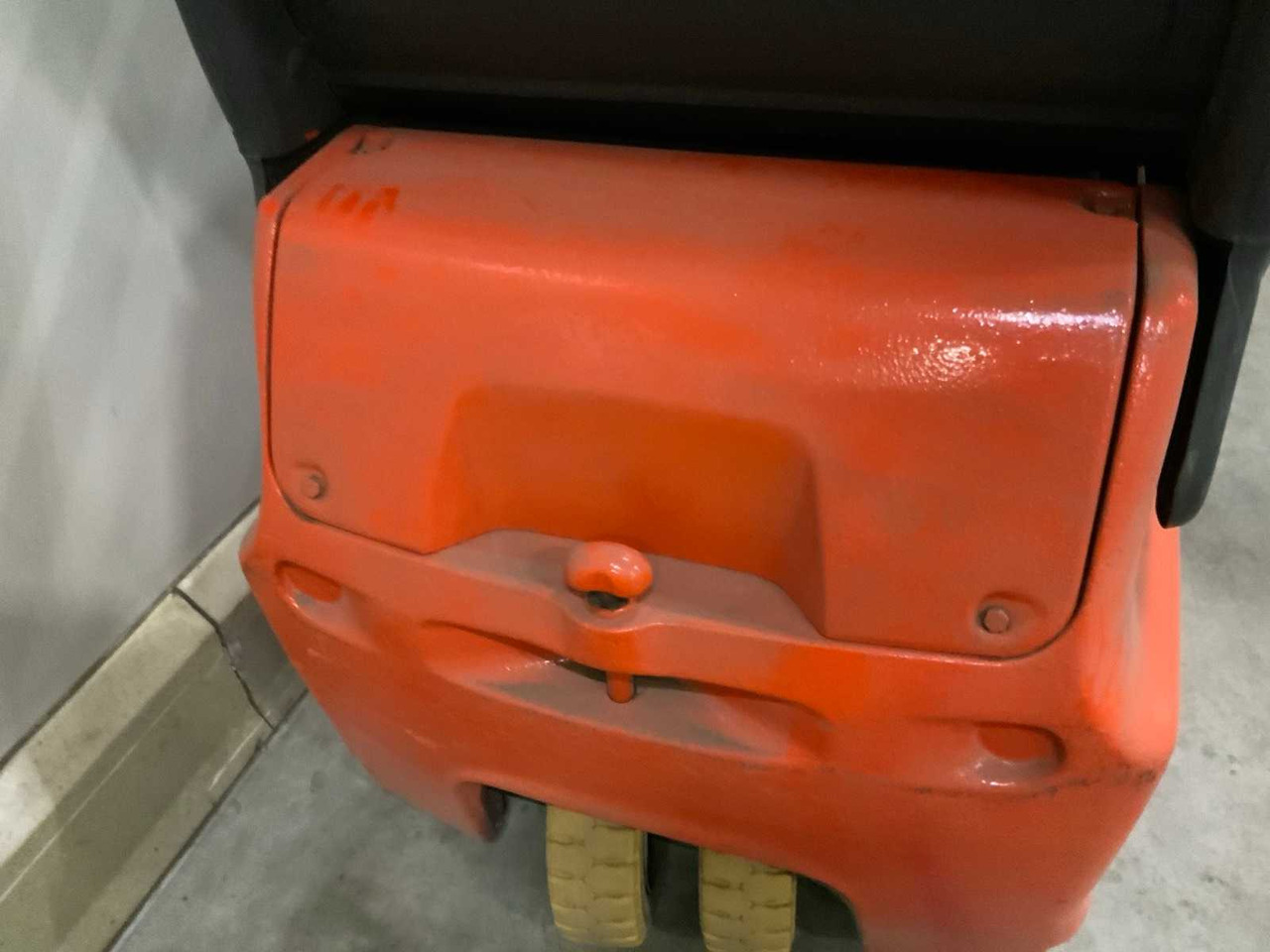 1997 LINDE E16 FORKLIFT - Chariot élévateur: photos 5 1997 LINDE E16 FORKLIFT - Chariot élévateur: photos 5