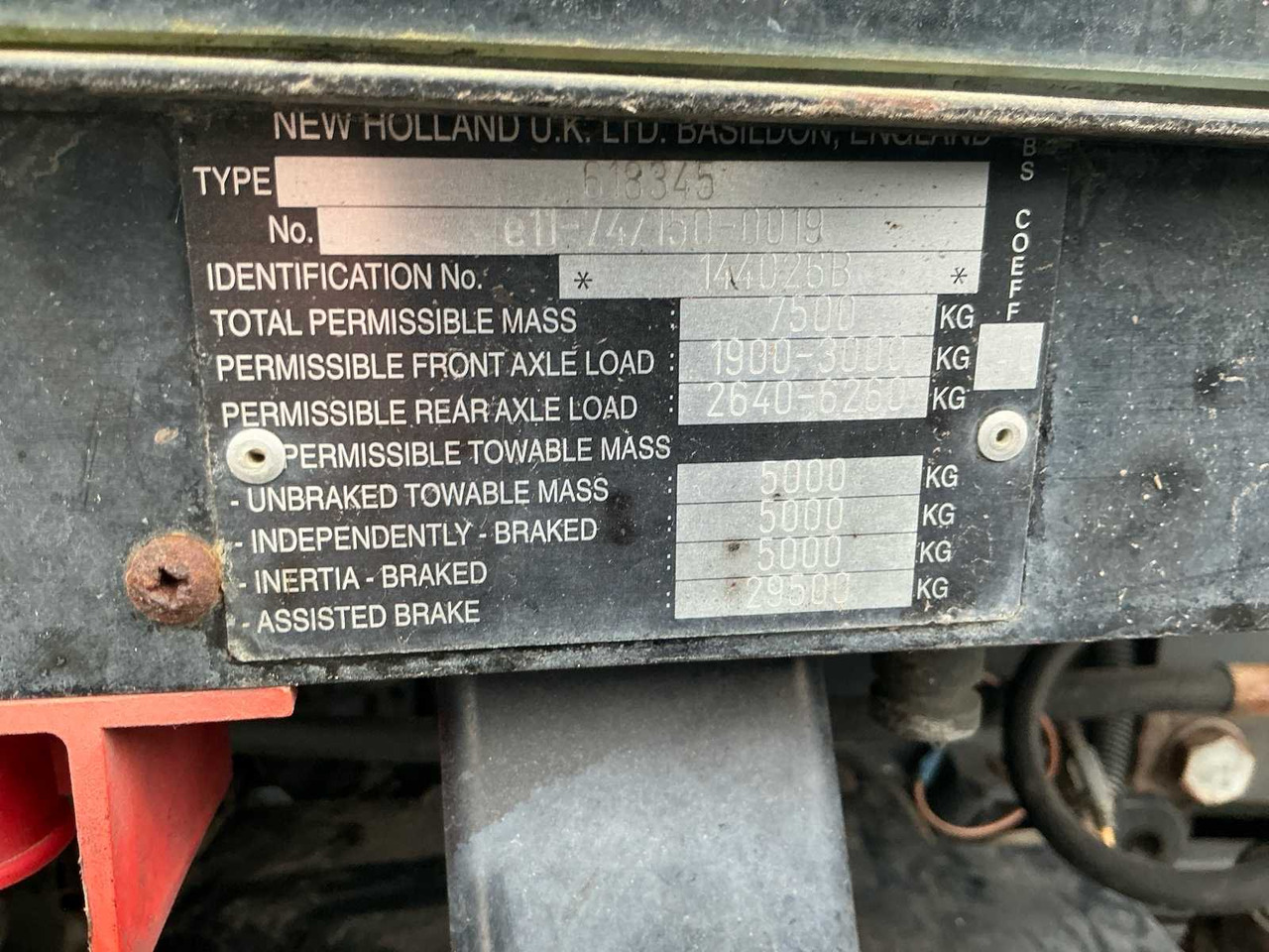 Tracteur agricole 1998 NEW HOLLAND TS115 ALL-WHEEL DRIVE FARM TRACTOR: photos 26