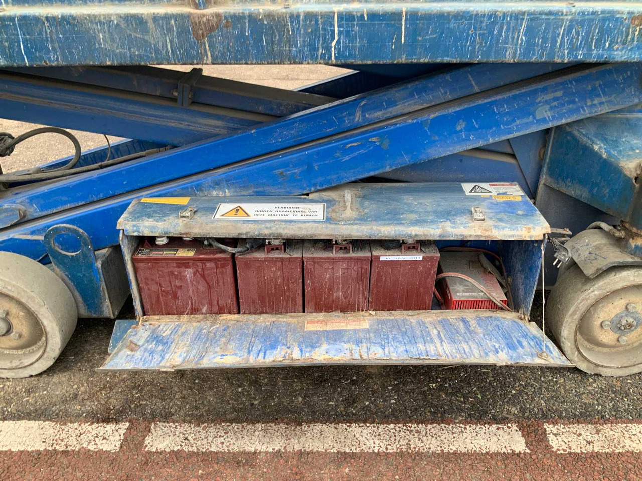 Nacelle 2000 UPRIGHT SL20 AERIAL WORK PLATFORM: photos 17