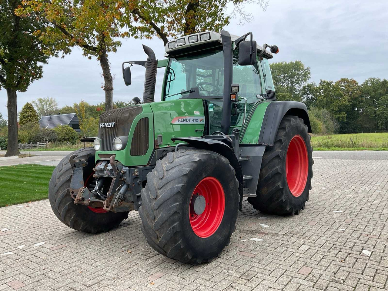 2008 FENDT 412 VARIO TMS ALL-WHEEL DRIVE AGRICULTURAL TRACTOR - Tracteur agricole: photos 1 2008 FENDT 412 VARIO TMS ALL-WHEEL DRIVE AGRICULTURAL TRACTOR - Tracteur agricole: photos 1
