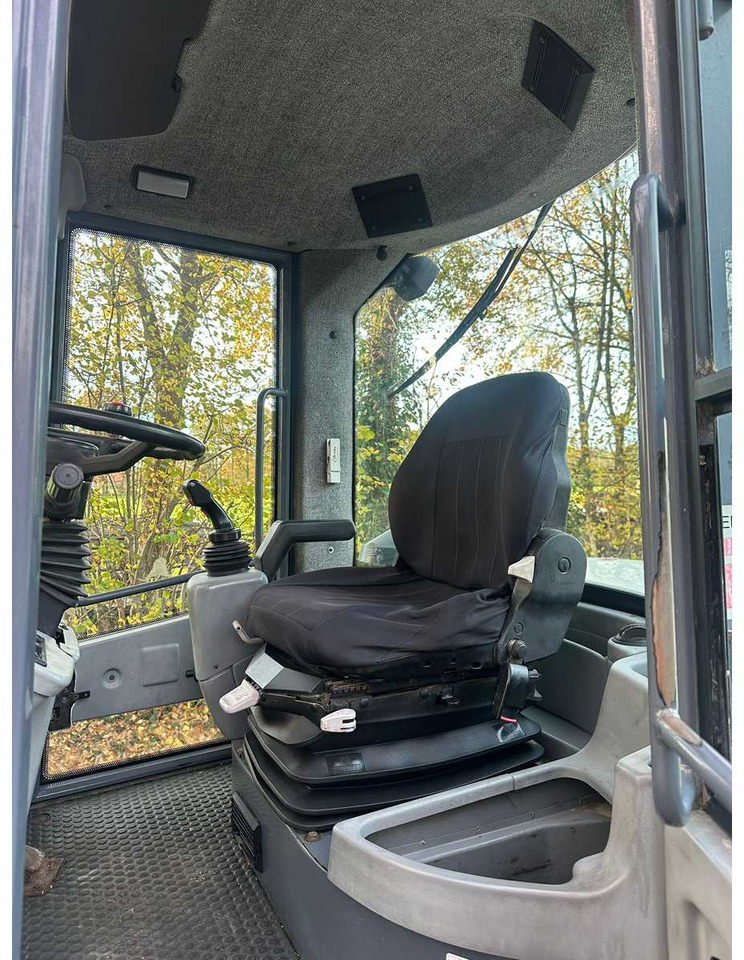 Chargeuse sur pneus 2010 TEREX TL 100 SHOVEL: photos 13 Chargeuse sur pneus 2010 TEREX TL 100 SHOVEL: photos 13