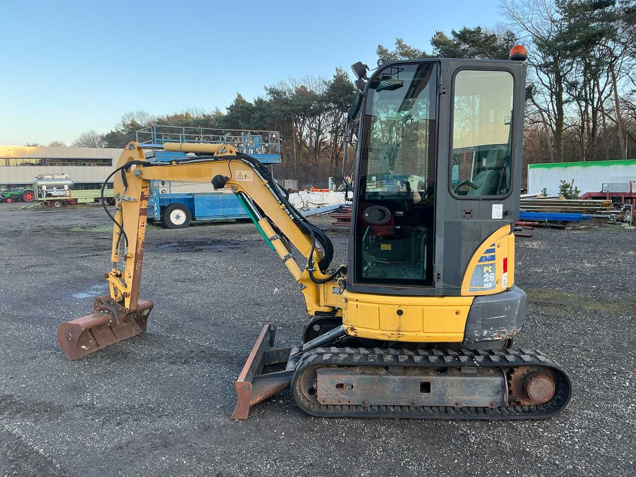 2013 KOMATSU PC26 MINI EXCAVATOR - Mini pelle: photos 2 2013 KOMATSU PC26 MINI EXCAVATOR - Mini pelle: photos 2