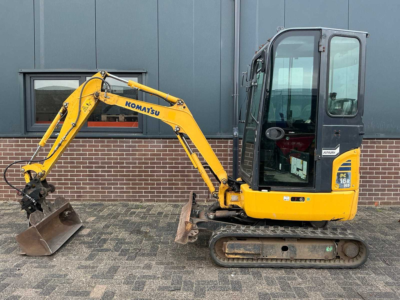 2014 KOMATSU 16R HS MINI EXCAVATOR - Mini pelle: photos 2 2014 KOMATSU 16R HS MINI EXCAVATOR - Mini pelle: photos 2