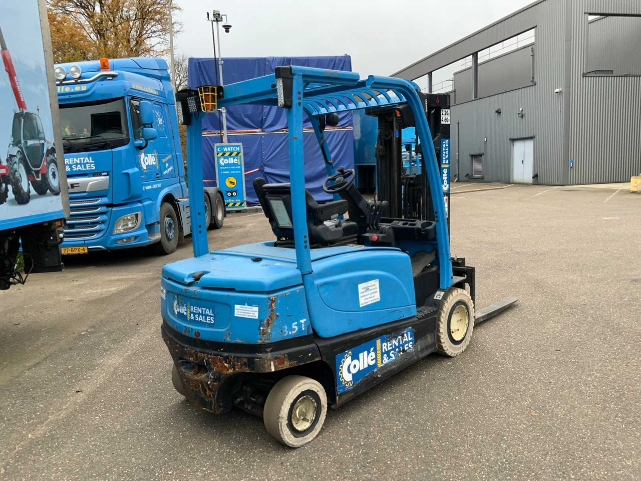 2015 YALE ERP35VL FORKLIFT - Chariot élévateur: photos 4 2015 YALE ERP35VL FORKLIFT - Chariot élévateur: photos 4