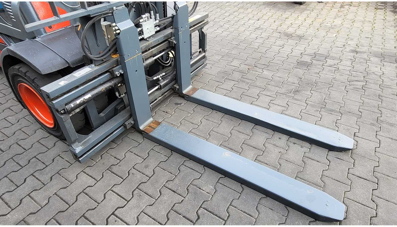 2016 LINDE H35T-02 FORKLIFT TRUCKS - Chariot élévateur: photos 5 2016 LINDE H35T-02 FORKLIFT TRUCKS - Chariot élévateur: photos 5