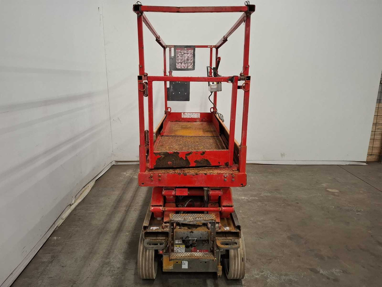 2016 SKYJACK SJ3220 AERIAL PLATFORM - Nacelle: photos 4 2016 SKYJACK SJ3220 AERIAL PLATFORM - Nacelle: photos 4