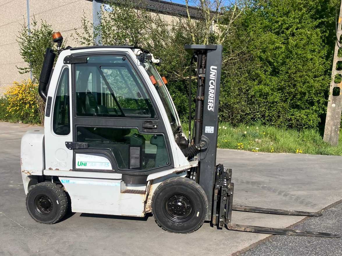 2017 UNI CARRIERS Y1D2A25Q FORKLIFT - Chariot élévateur: photos 5 2017 UNI CARRIERS Y1D2A25Q FORKLIFT - Chariot élévateur: photos 5