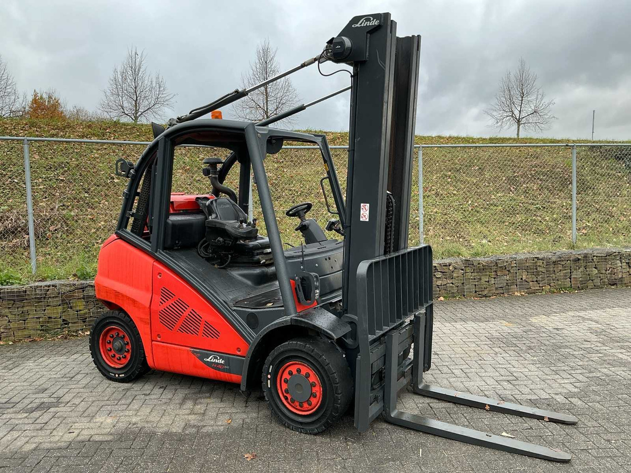 2019 LINDE H40T-02 FORKLIFT - Chariot élévateur: photos 4 2019 LINDE H40T-02 FORKLIFT - Chariot élévateur: photos 4