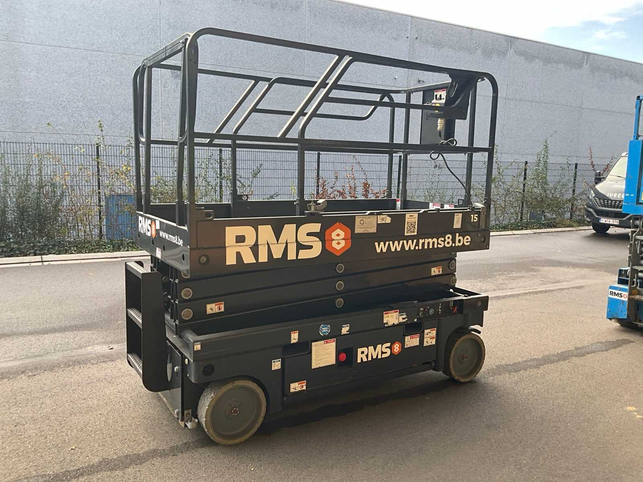 2020 HAULOTTE COMPACT 10 AERIAL WORK PLATFORM - Nacelle: photos 4 2020 HAULOTTE COMPACT 10 AERIAL WORK PLATFORM - Nacelle: photos 4