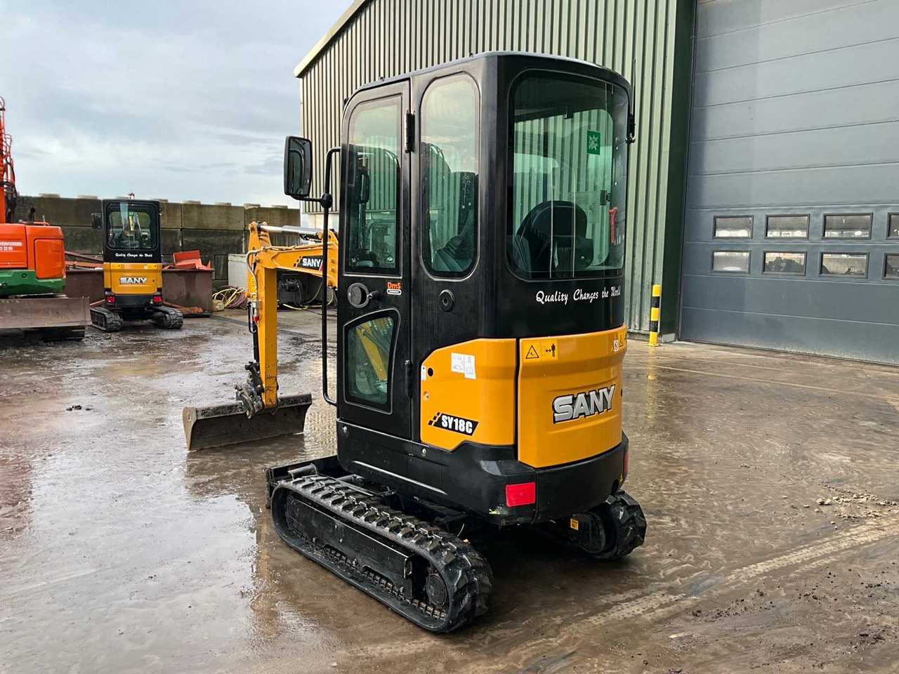 2023 SANY SY18C MINI EXCAVATOR - Mini pelle: photos 3 2023 SANY SY18C MINI EXCAVATOR - Mini pelle: photos 3