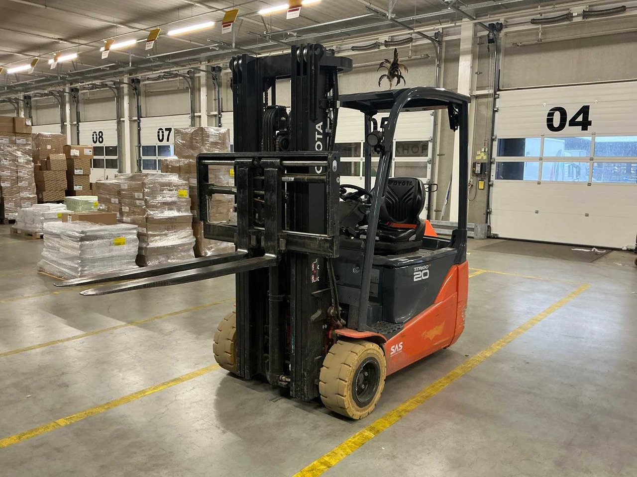 2023 TOYOTA 8FBE20T FORKLIFT - Chariot élévateur: photos 2 2023 TOYOTA 8FBE20T FORKLIFT - Chariot élévateur: photos 2