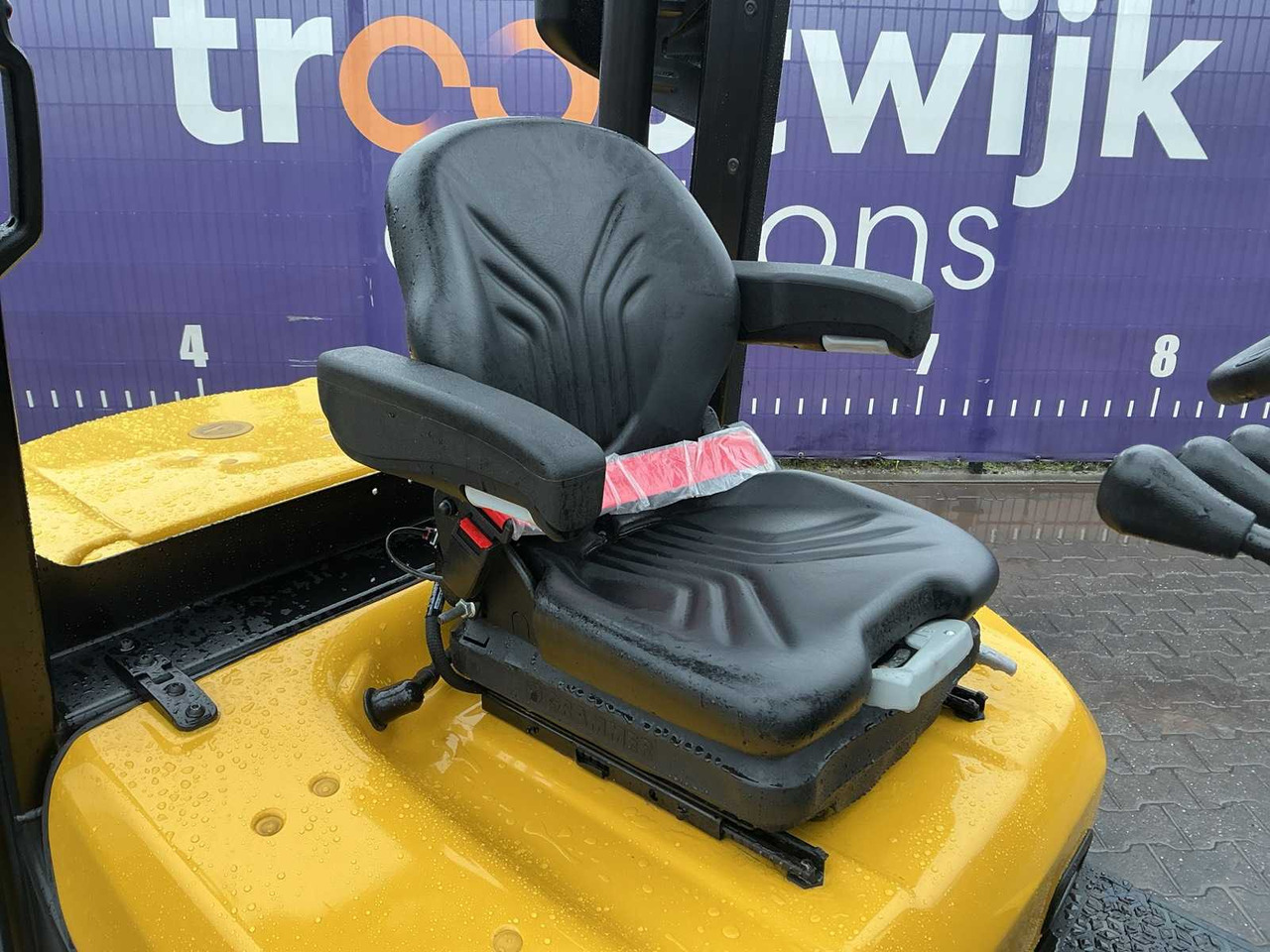 Chariot élévateur 2023 YALE GDP 3.5N FORKLIFT: photos 10