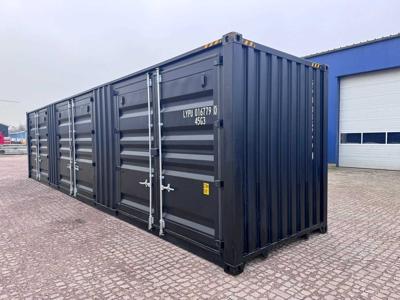 40ft High Cube shipping container with 3 side doors - Conteneur maritime: photos 4 40ft High Cube shipping container with 3 side doors - Conteneur maritime: photos 4