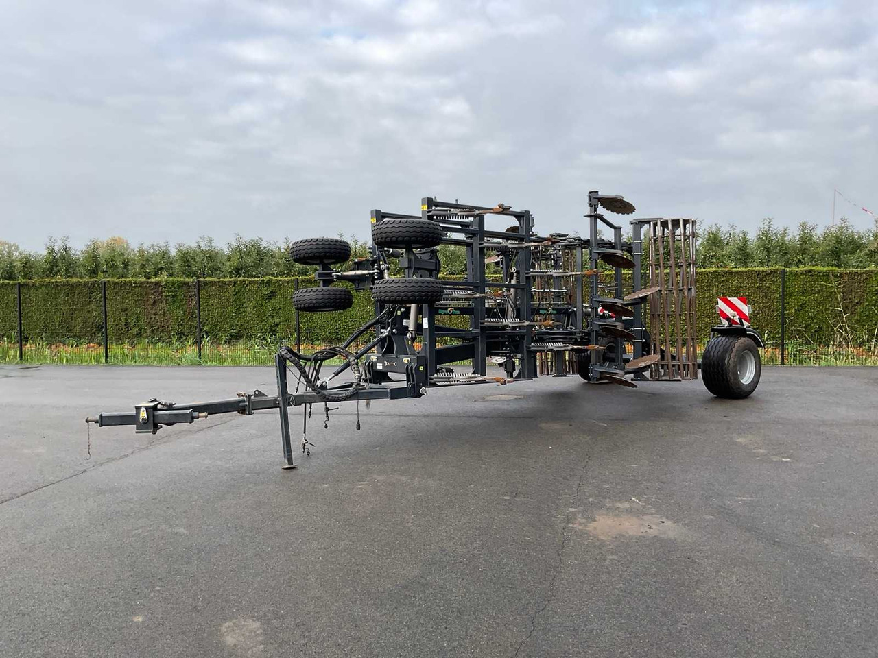 Agro Tom AP SPH - Cover crop: photos 2 Agro Tom AP SPH - Cover crop: photos 2