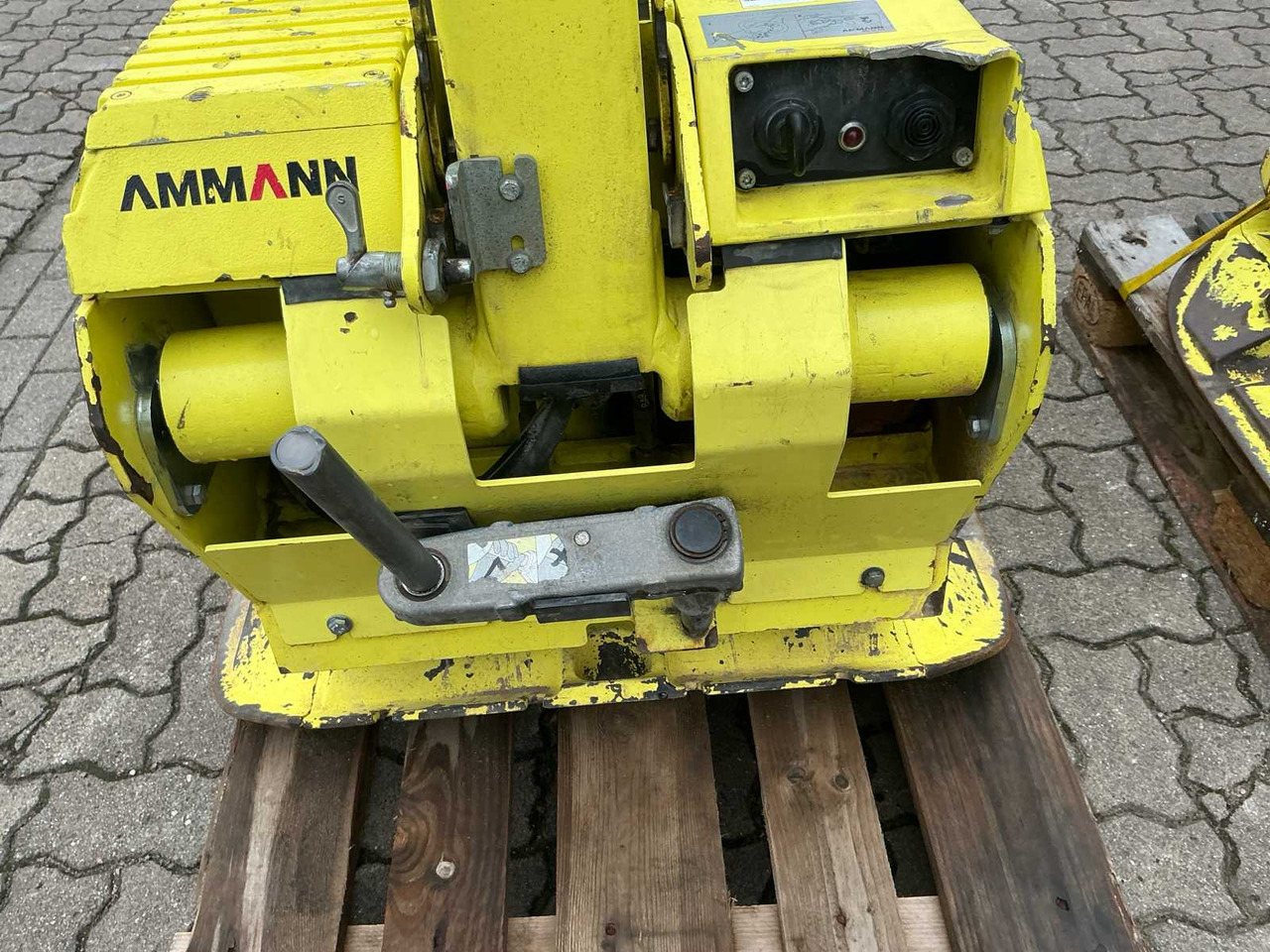 Ammann APH 6530 - Plaque vibrante: photos 4 Ammann APH 6530 - Plaque vibrante: photos 4
