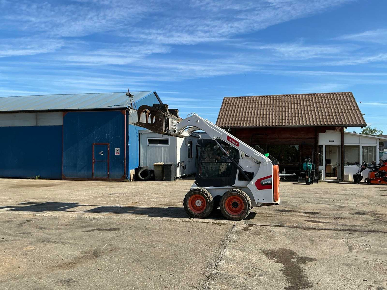 BOBCAT - S450 - COMPACT LOADER - 2021 - Chargeuse compacte sur chenilles: photos 2 BOBCAT - S450 - COMPACT LOADER - 2021 - Chargeuse compacte sur chenilles: photos 2