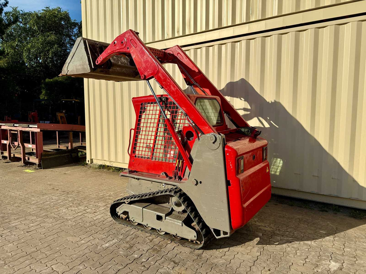 BOBCAT - T110 - 2017 - SKID STEER LOADER - Chargeuse compacte sur chenilles: photos 2 BOBCAT - T110 - 2017 - SKID STEER LOADER - Chargeuse compacte sur chenilles: photos 2