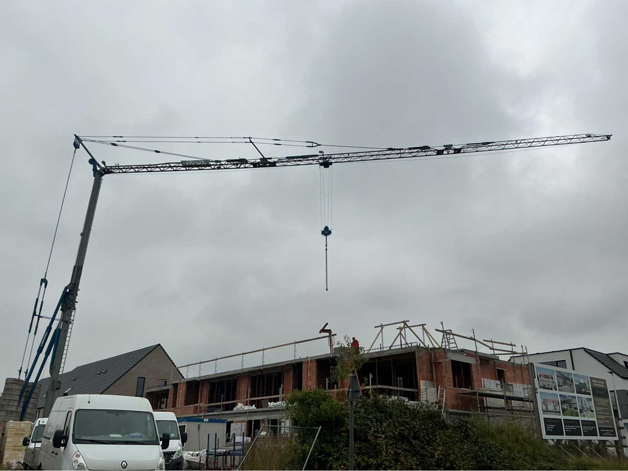 Benzzato Gru 120 - Grue à tour: photos 1 Benzzato Gru 120 - Grue à tour: photos 1