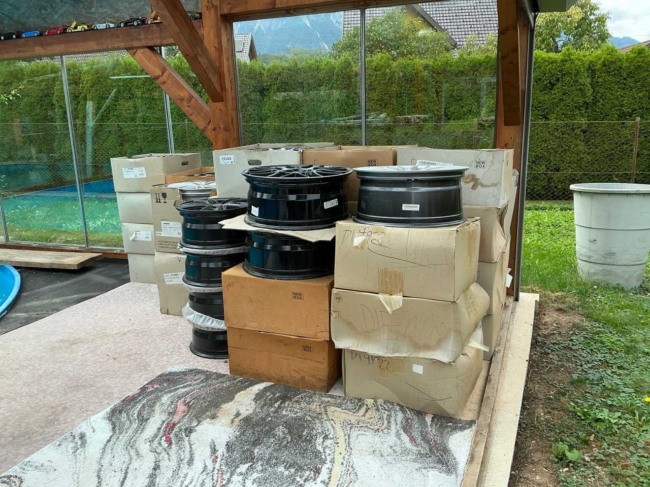 Bundle of alloy rims - Pneus et jantes pour Tracteur agricole: photos 1 Bundle of alloy rims - Pneus et jantes pour Tracteur agricole: photos 1