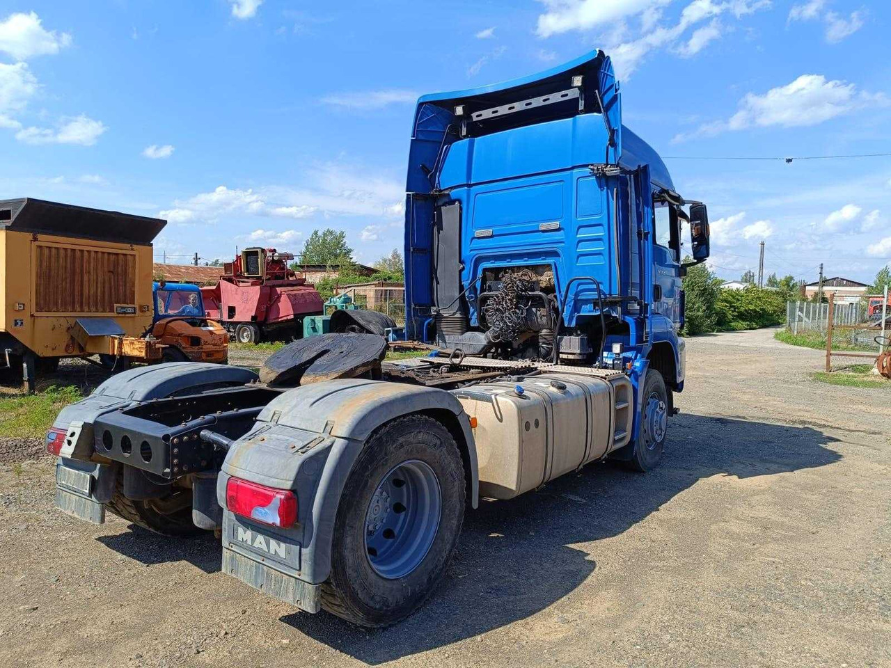 MAN - TGS 18.400 4X4 BBS - TRUCK - 2010 - Camion: photos 4 MAN - TGS 18.400 4X4 BBS - TRUCK - 2010 - Camion: photos 4