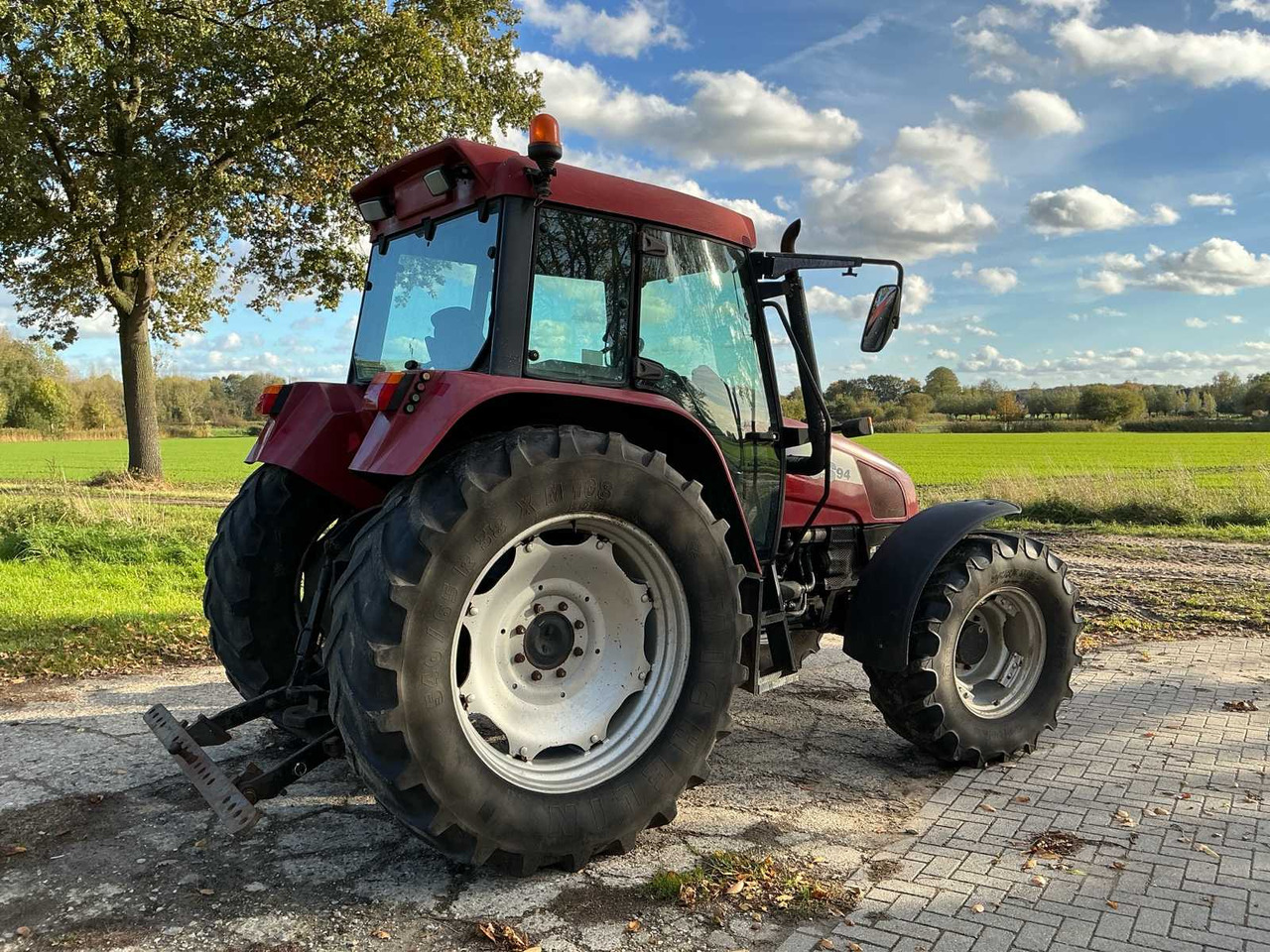 Case CASE CS94 FOUR-WHEEL DRIVE AGRICULTURAL TRACTOR - Tracteur agricole: photos 4 Case CASE CS94 FOUR-WHEEL DRIVE AGRICULTURAL TRACTOR - Tracteur agricole: photos 4