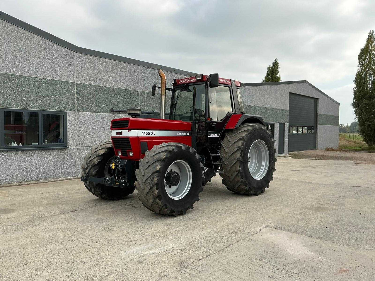 Case IH 1455XL - Tracteur agricole: photos 1 Case IH 1455XL - Tracteur agricole: photos 1