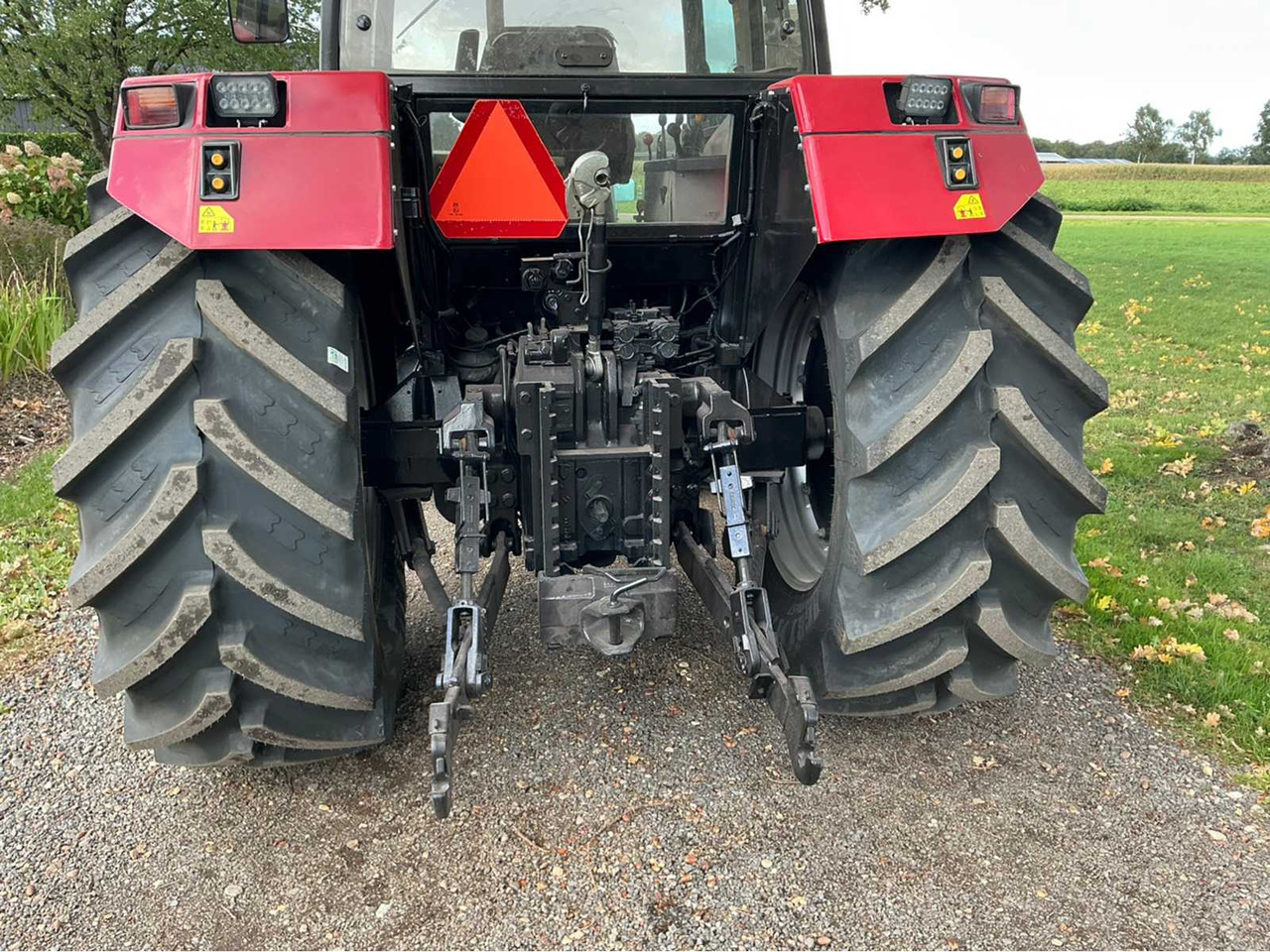 Case IH Maxxum 5150 - Tracteur agricole: photos 5 Case IH Maxxum 5150 - Tracteur agricole: photos 5