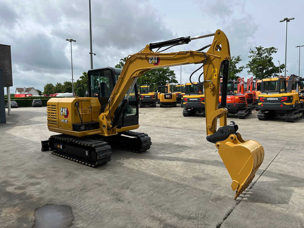Caterpillar 305.5E2 - Pelle sur chenille: photos 3 Caterpillar 305.5E2 - Pelle sur chenille: photos 3