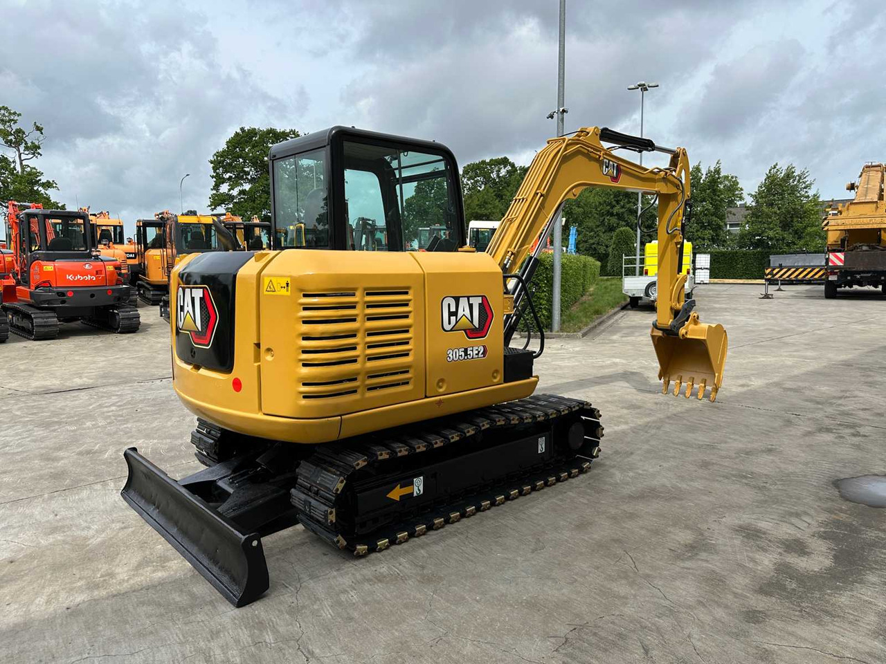 Caterpillar 305.5E2 - Pelle sur chenille: photos 4 Caterpillar 305.5E2 - Pelle sur chenille: photos 4