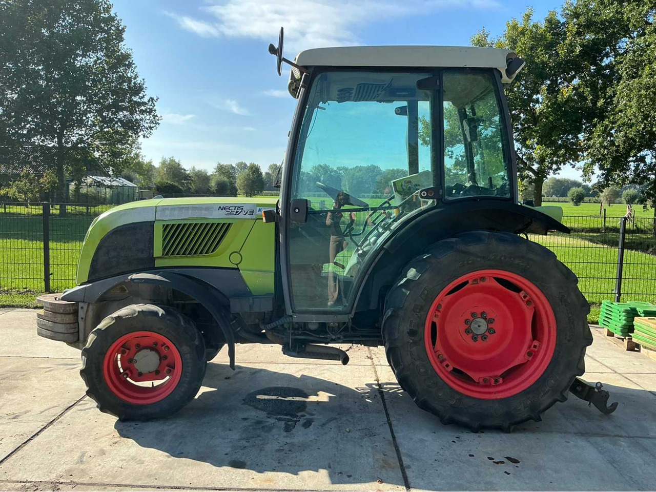 Claas Nectis237VE - Tracteur agricole: photos 3 Claas Nectis237VE - Tracteur agricole: photos 3