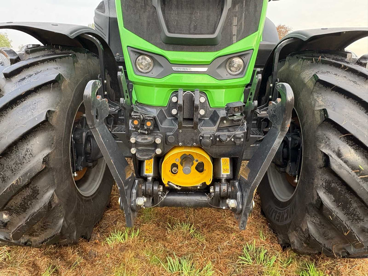 Tracteur agricole DEUTZ-FAHR 8280 TTV FARM TRACTOR: photos 9