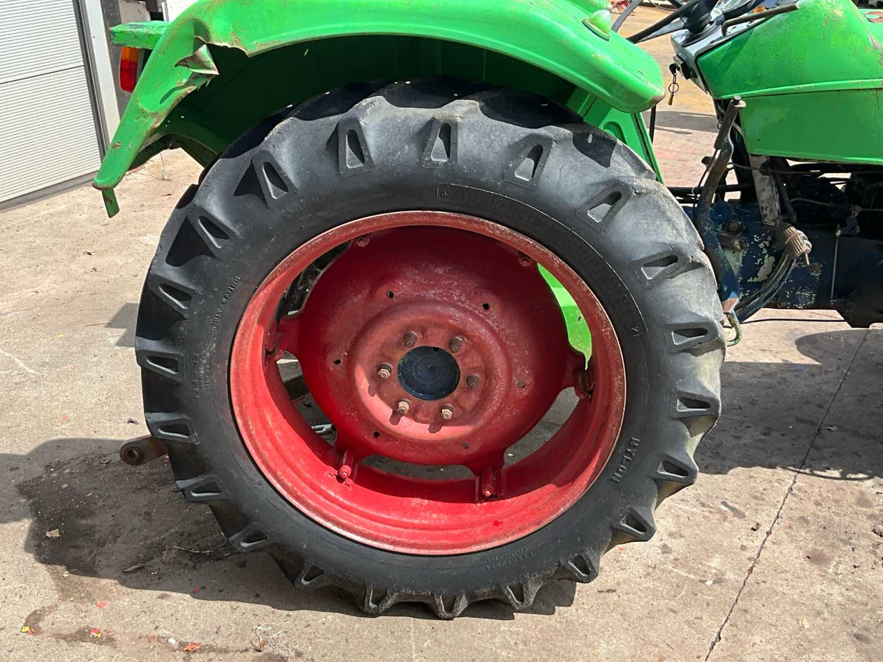 Tracteur agricole Deutz D4006: photos 8