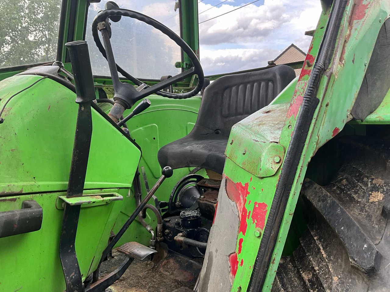 Tracteur agricole Deutz D6807A: photos 25