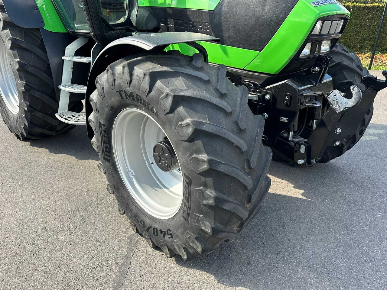 Deutz-Fahr Agrotron 165.7 - Tracteur agricole: photos 5 Deutz-Fahr Agrotron 165.7 - Tracteur agricole: photos 5