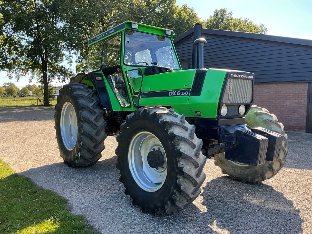 Deutz-Fahr DX 6.50 - Tracteur agricole: photos 4 Deutz-Fahr DX 6.50 - Tracteur agricole: photos 4