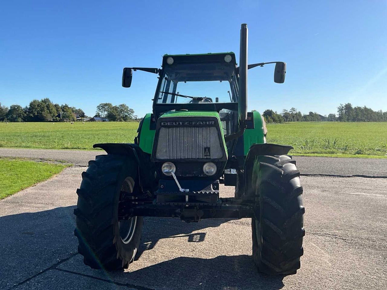 Deutz-fahr DX 6.30 - Tracteur agricole: photos 3 Deutz-fahr DX 6.30 - Tracteur agricole: photos 3