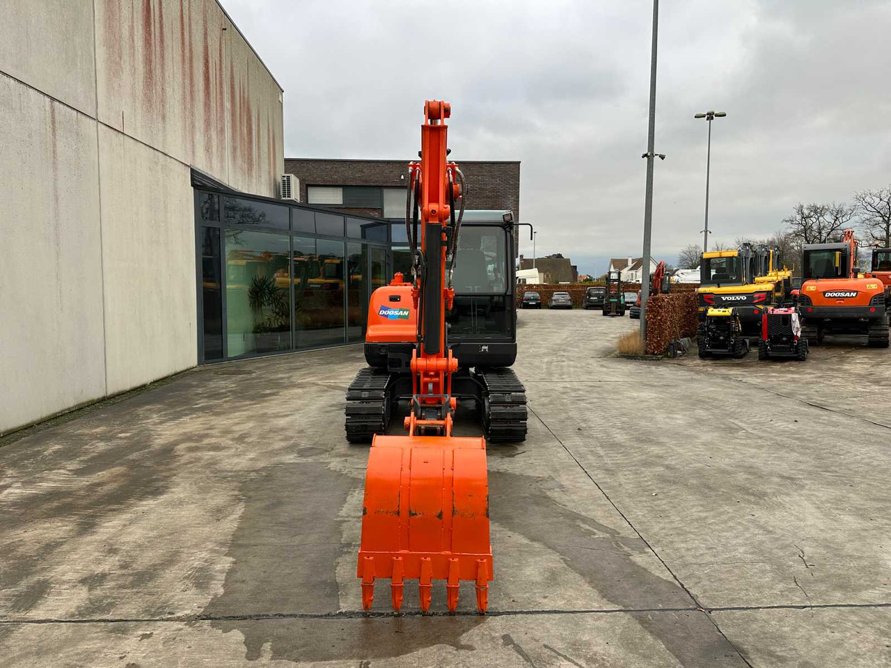 Doosan DX55-9C - Pelle sur chenille: photos 2 Doosan DX55-9C - Pelle sur chenille: photos 2
