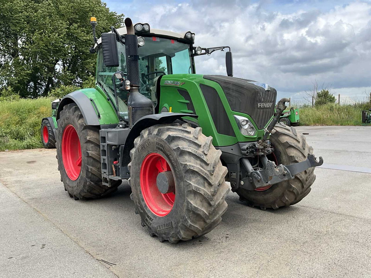 FENDT 2019 FENDT 828 S4 AGRICULTURAL TRACTOR 4WD - Tracteur agricole: photos 1 FENDT 2019 FENDT 828 S4 AGRICULTURAL TRACTOR 4WD - Tracteur agricole: photos 1