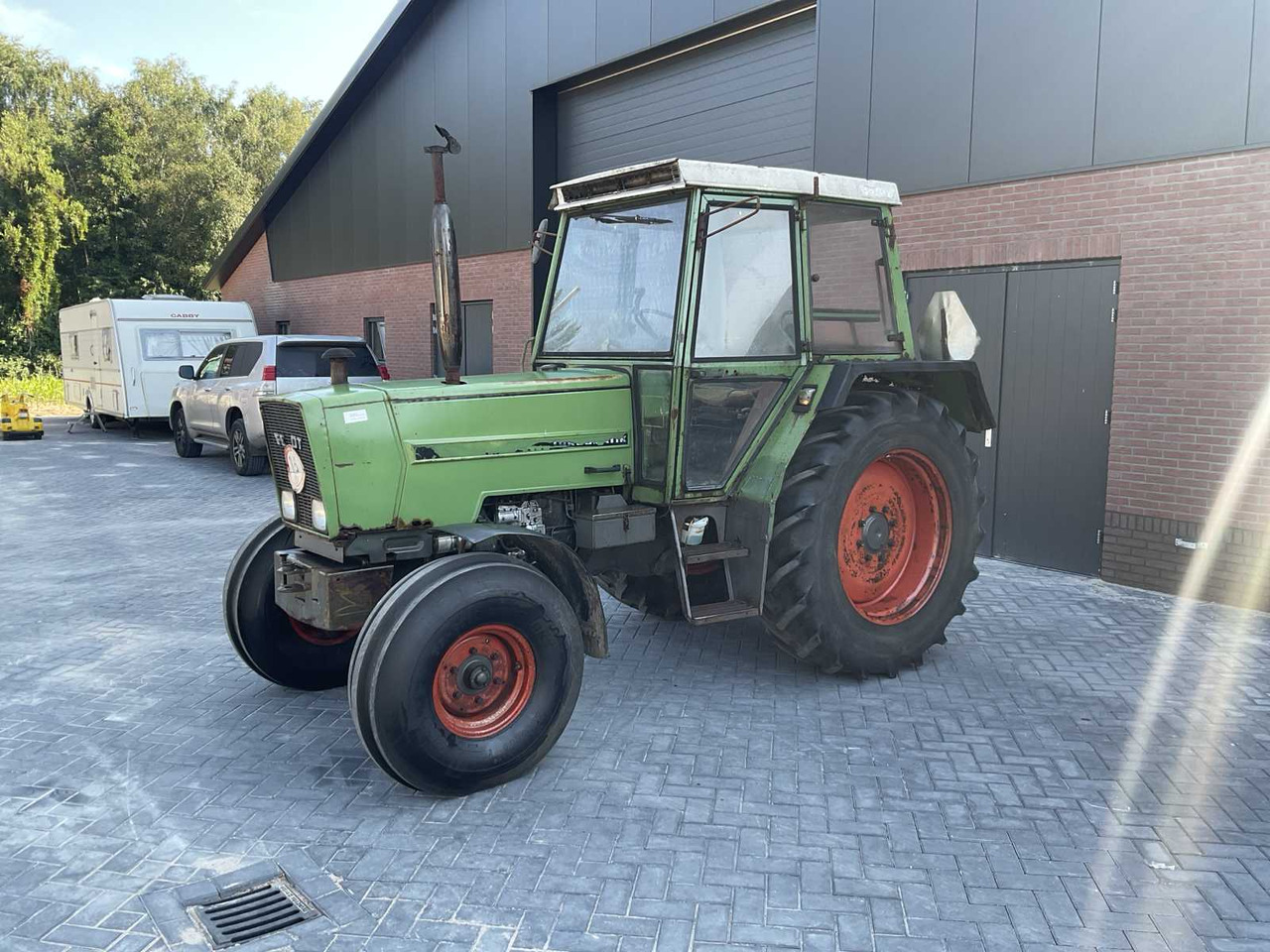 Fendt 308 LS - Tracteur agricole: photos 3 Fendt 308 LS - Tracteur agricole: photos 3