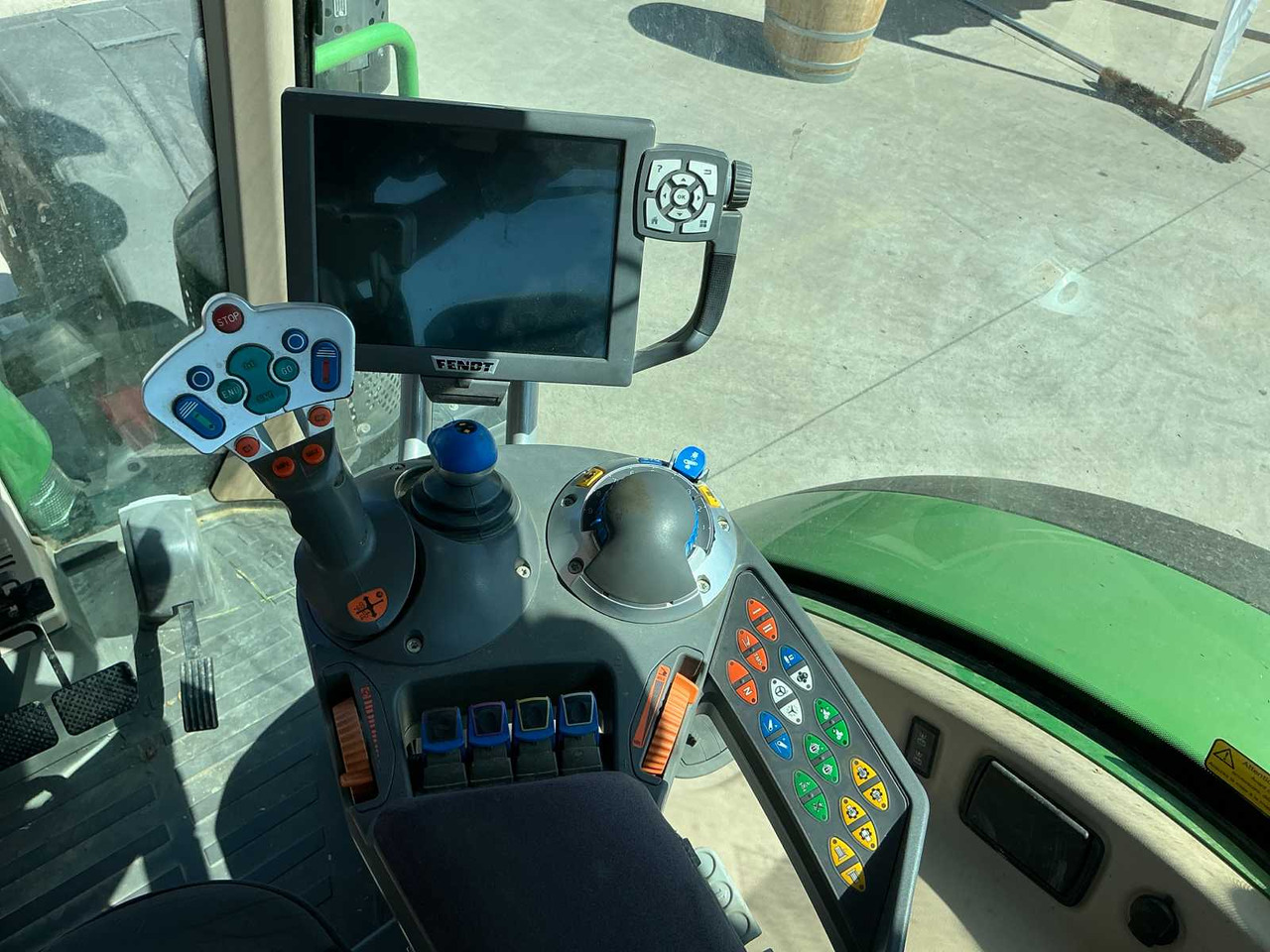 Tracteur agricole Fendt 720 Vario Profi Plus: photos 10