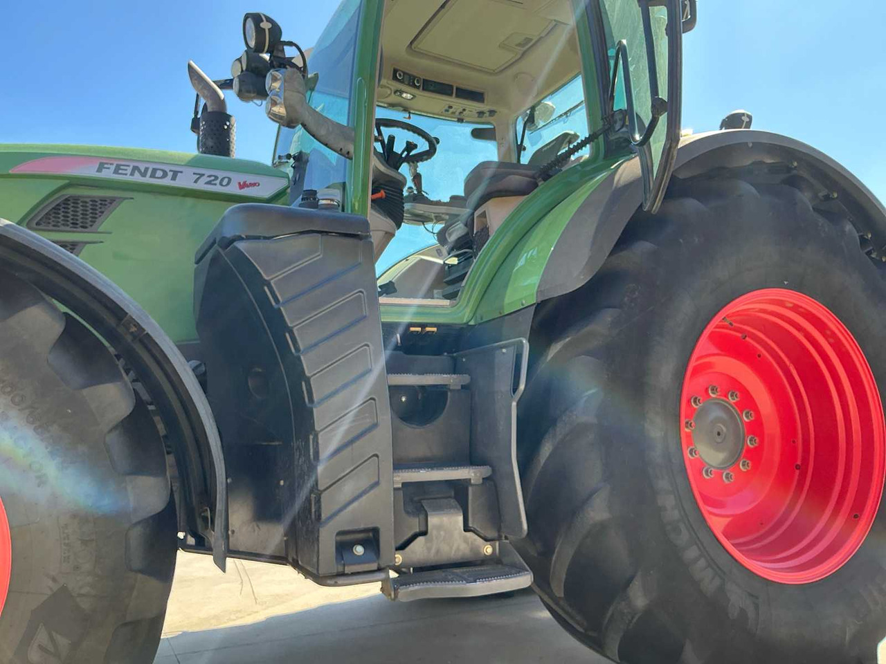 Tracteur agricole Fendt 720 Vario Profi Plus: photos 16