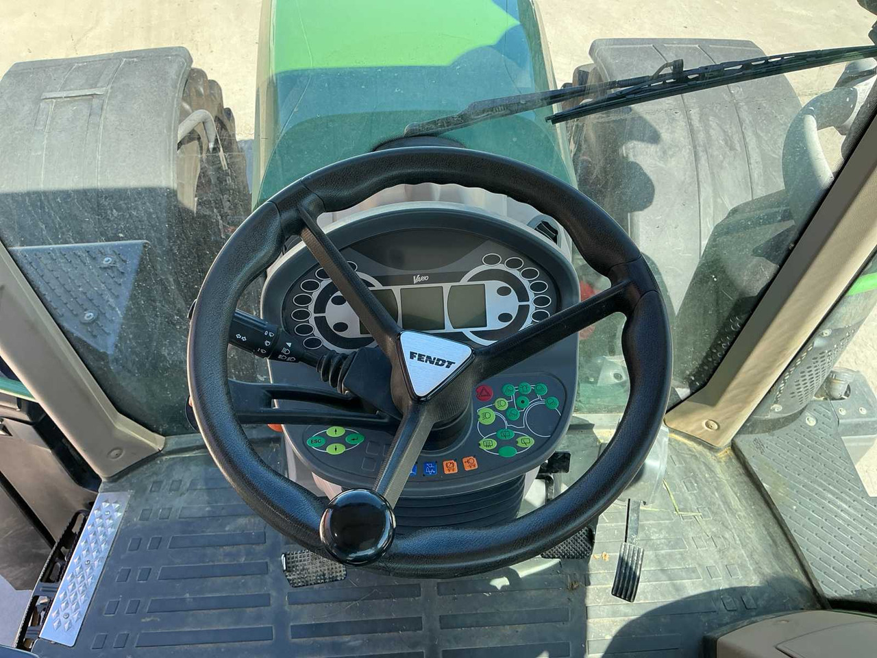 Tracteur agricole Fendt 720 Vario Profi Plus: photos 11