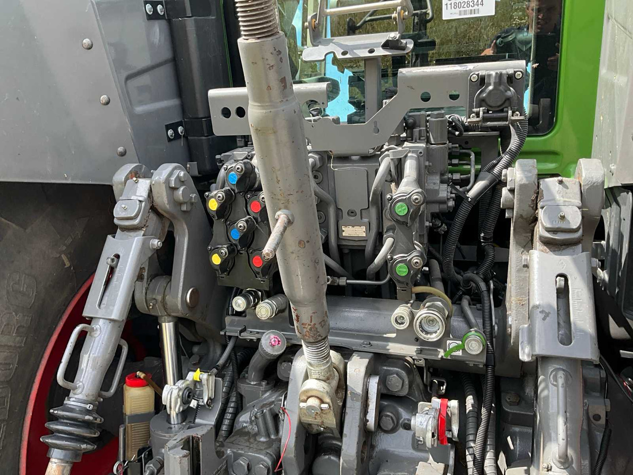 Tracteur agricole Fendt 828 Vario S4 Profi Plus: photos 20