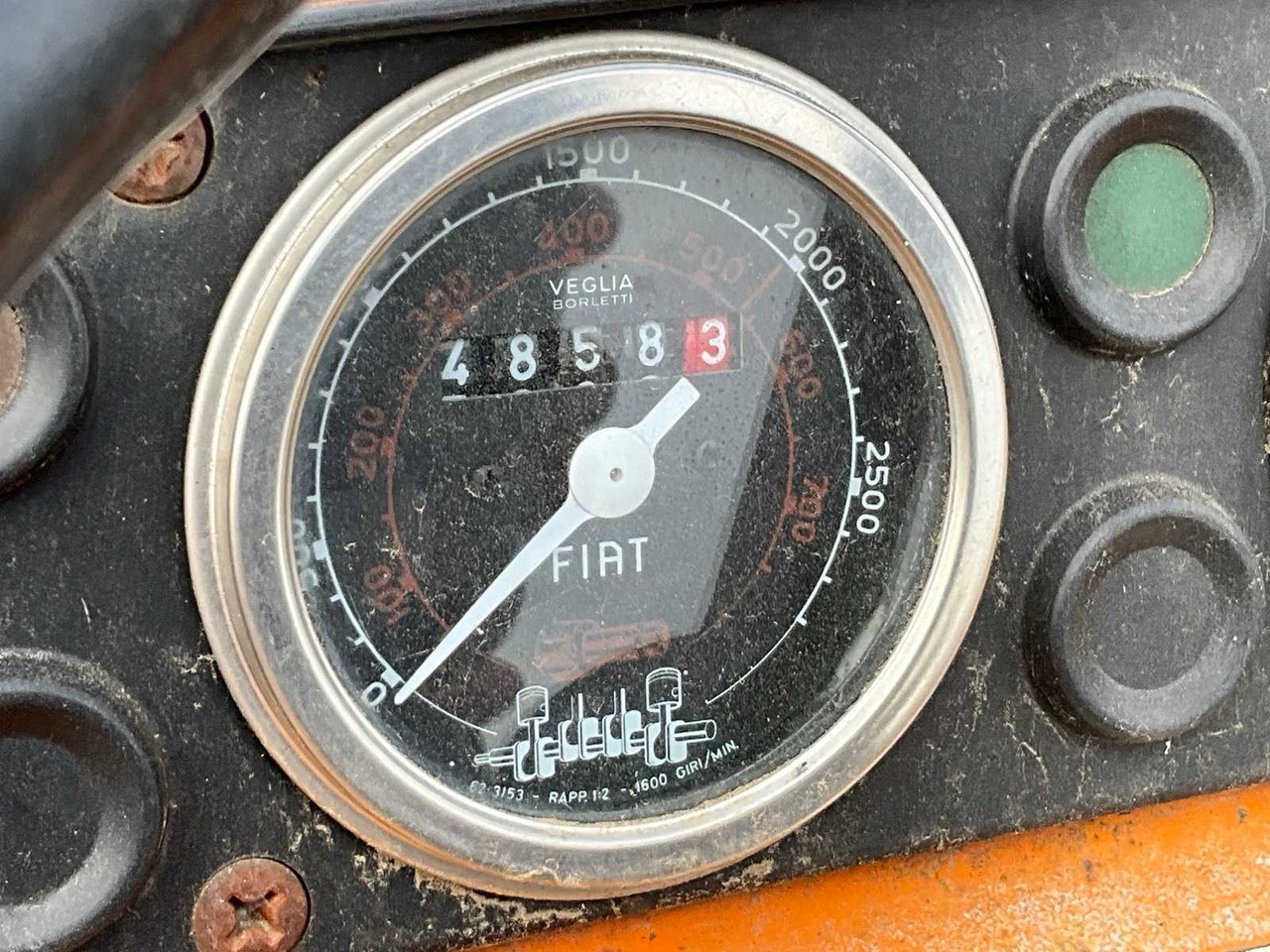 Tracteur agricole Fiat 640F/8: photos 11