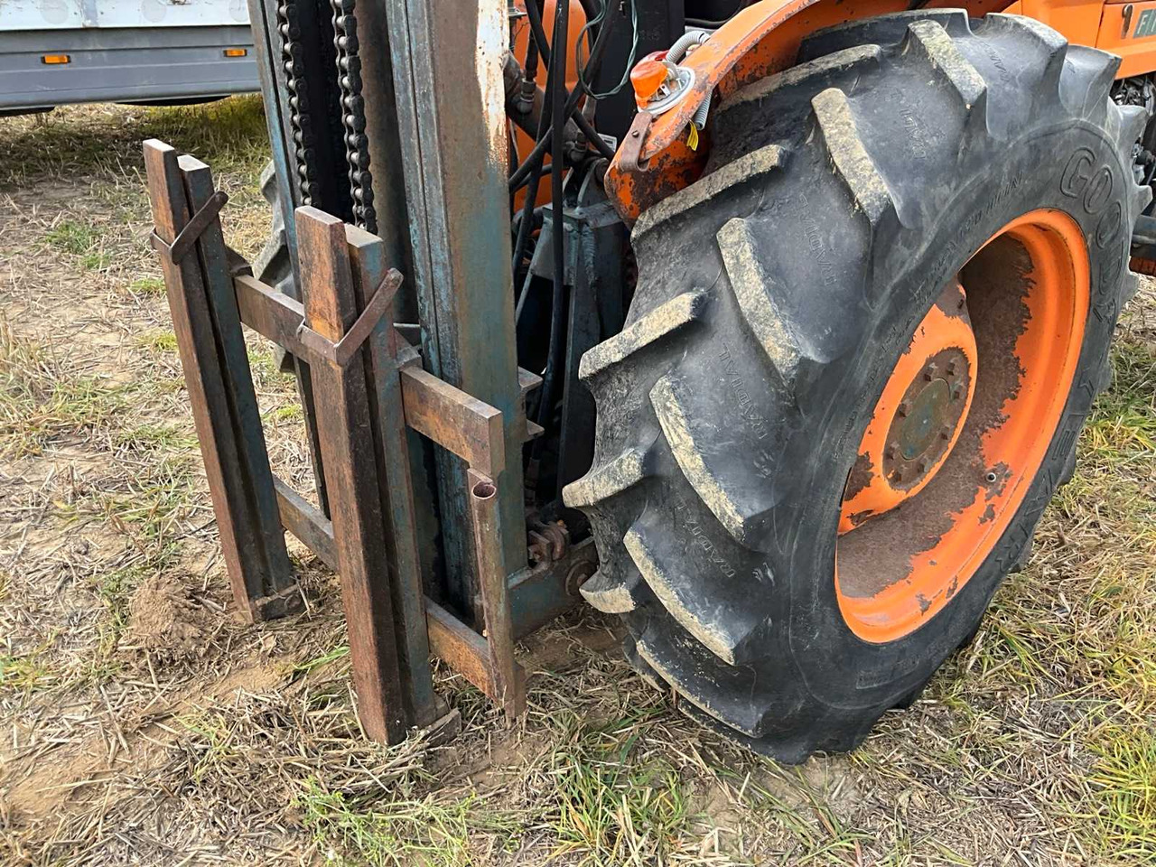 Tracteur agricole Fiat 640F/8: photos 19