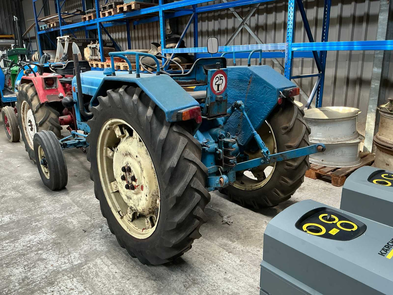 Fordson Super Major - Micro tracteur: photos 3 Fordson Super Major - Micro tracteur: photos 3