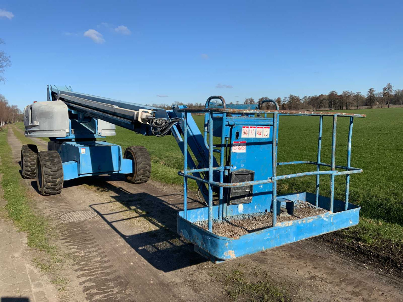 Genie S-65 4WD - Nacelle: photos 3 Genie S-65 4WD - Nacelle: photos 3