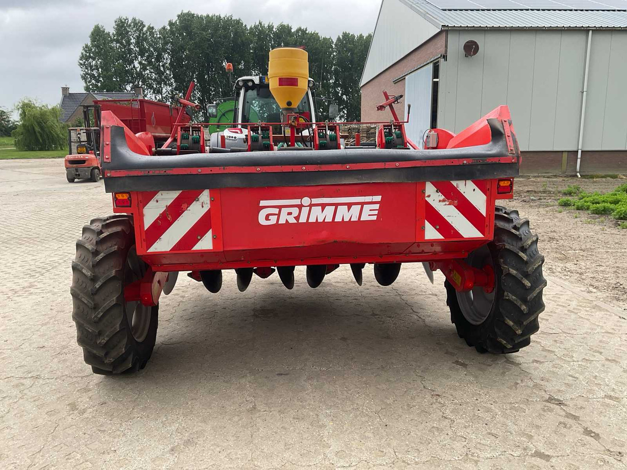 Grimme -Baselier GL 34z - FA310 - Planteuse de pommes de terre: photos 4 Grimme -Baselier GL 34z - FA310 - Planteuse de pommes de terre: photos 4